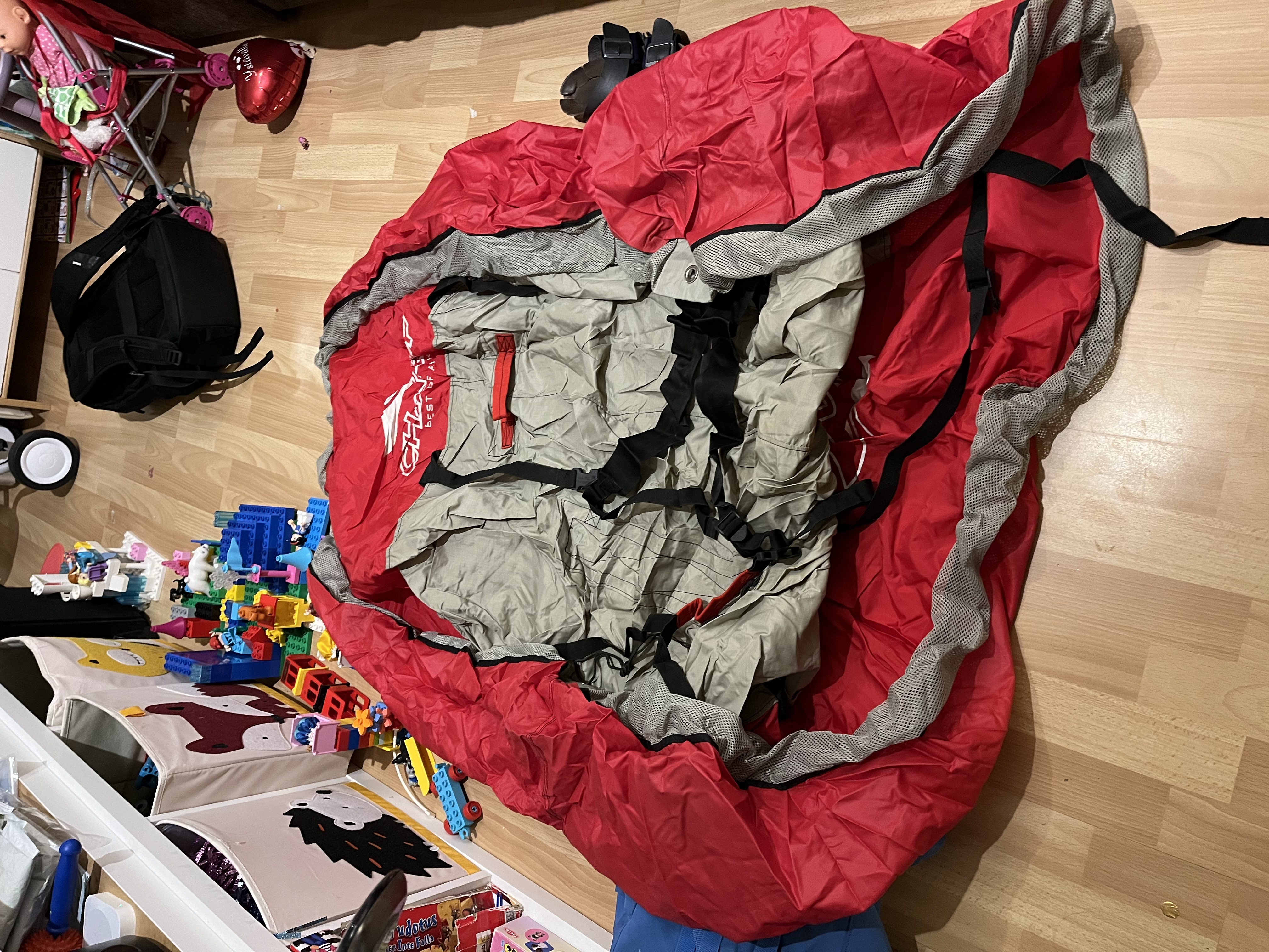 Charly pikapasskauspussi